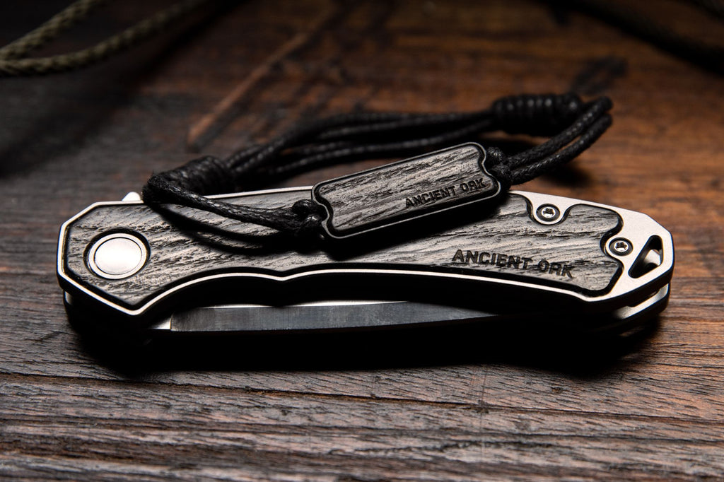 Ancient Oak EDC Knife + Bracelet Bundle